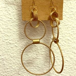 Lightweight gold hoop earrings by Plunder